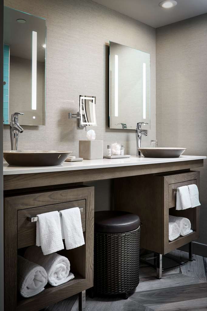 Lodge Kohler Green Bay Bilik gambar